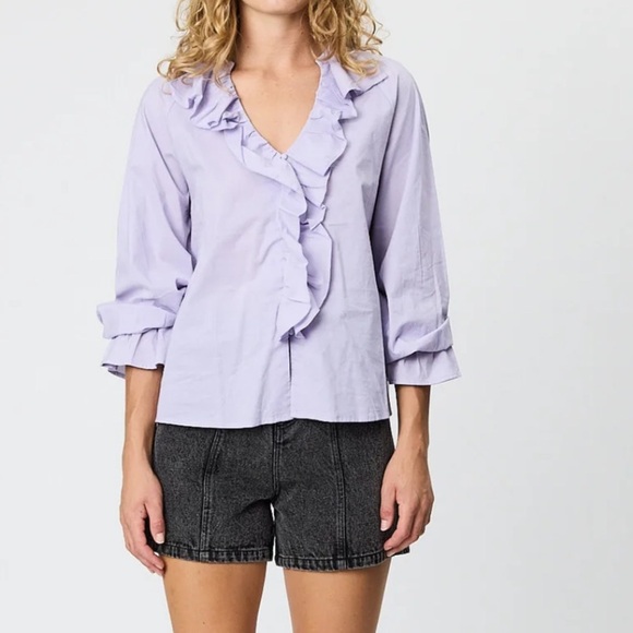 Urban Revivo Lilac ruffle collar button up blouse 3/4 painters sleeves cotton 4‎ - Picture 6 of 7